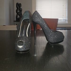 Giuseppe Zanotti Black & Silver Glitter Peep-Toe P